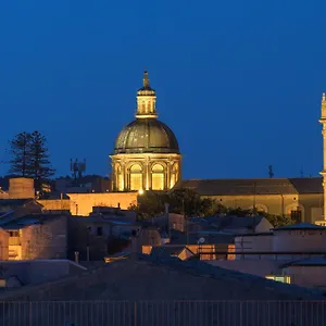 https://casa-risu.sicilyhotelsitaly.net